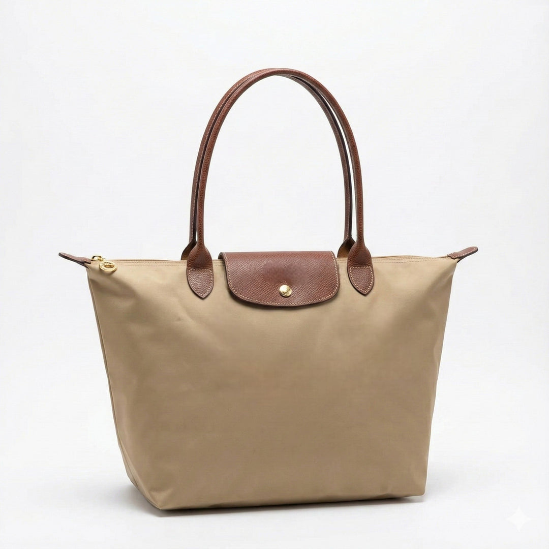 Modern and elegant bag