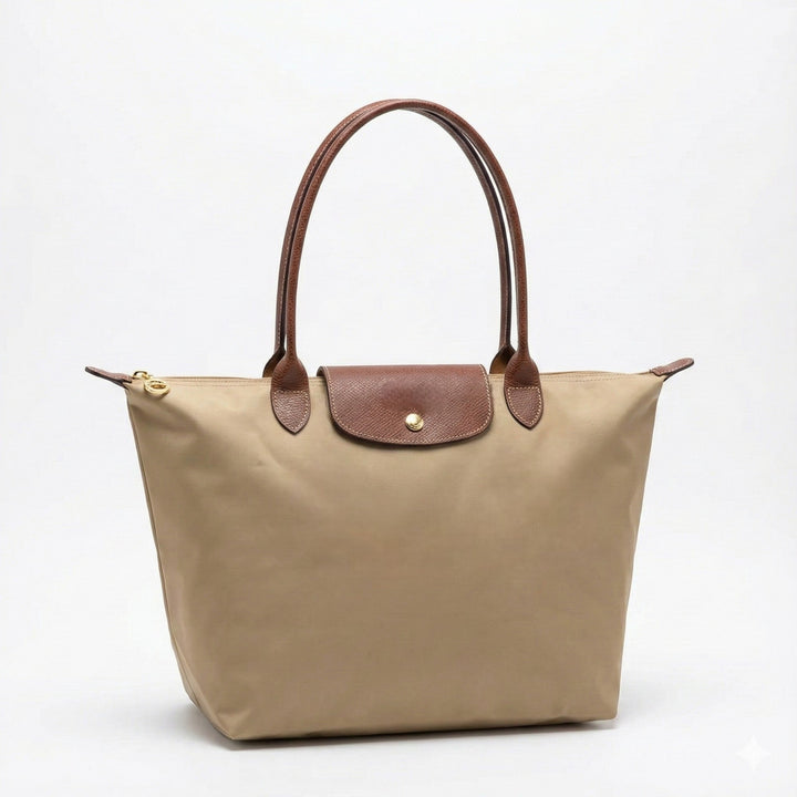 Modern and elegant bag