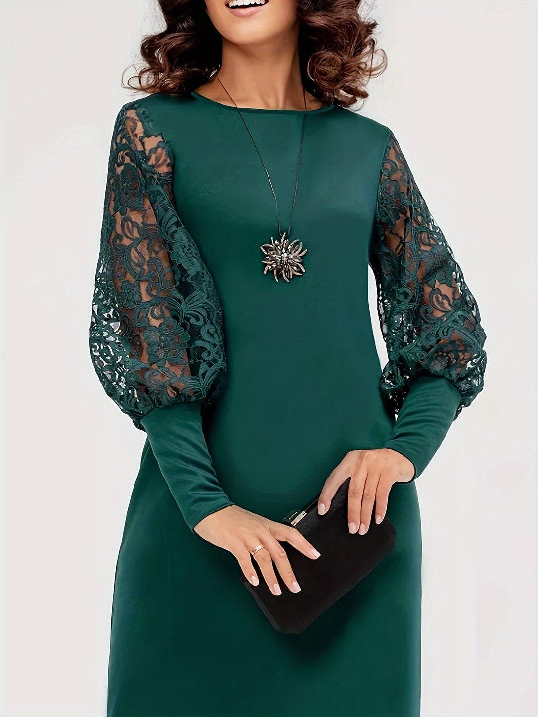 Daniela Dress | Lace Elegance