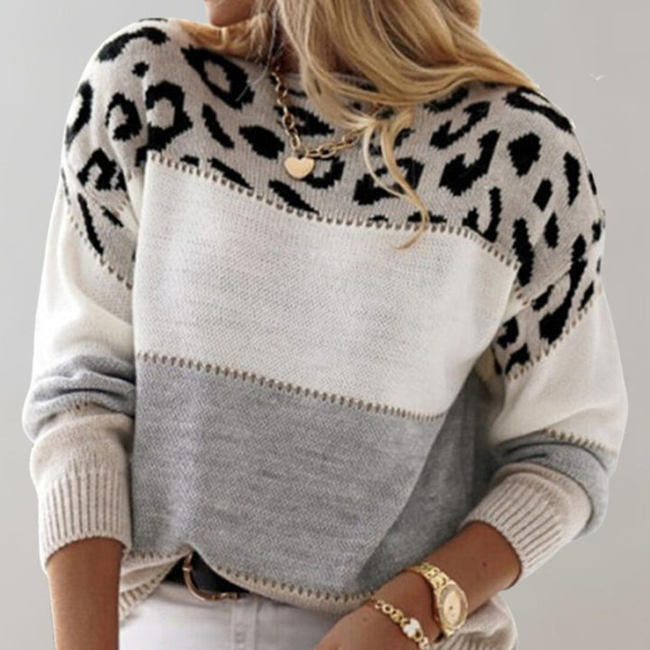 Camelia - Elegant leopard print sweater