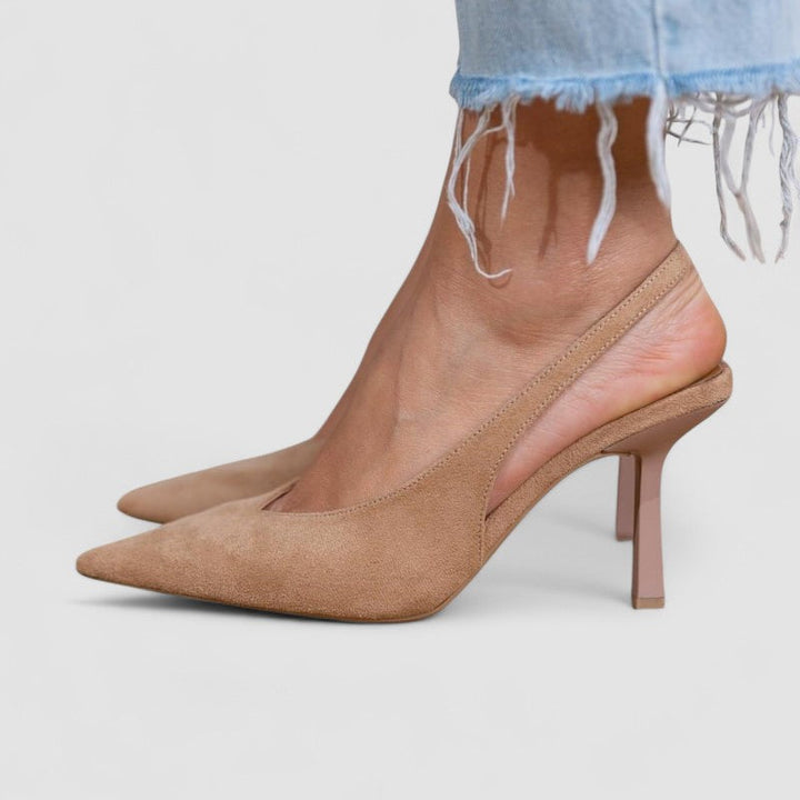 BOGLÁRKA | PANTOFI SLINGBACK NUDE CU TOC SUBȚIRE ȘI TEXTURĂ CATIFELATĂ