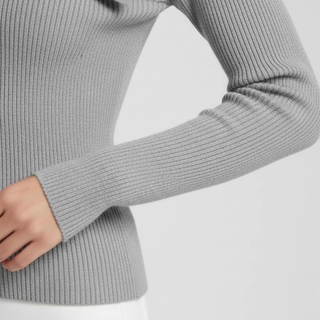 Pulover cu decolteu în V și guler drapat