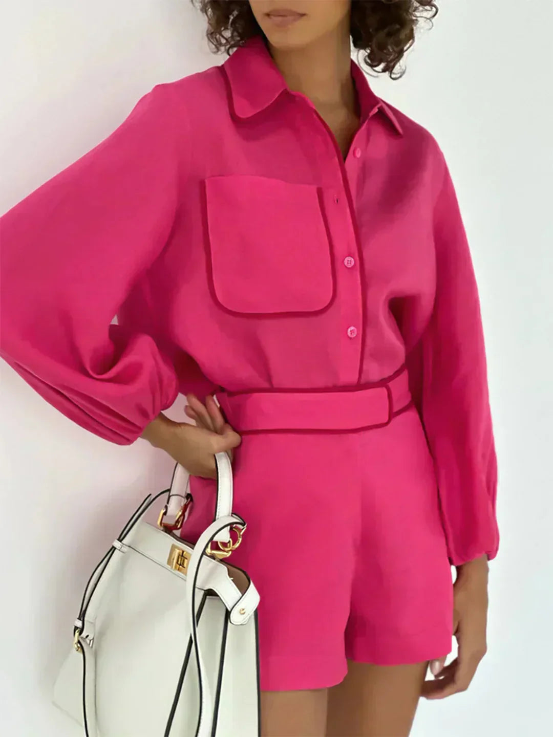 Shorts and linen set with contrasting details