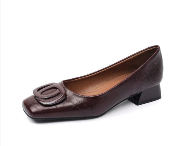Teodora | Eleganță și Confort în Fiecare Pas
