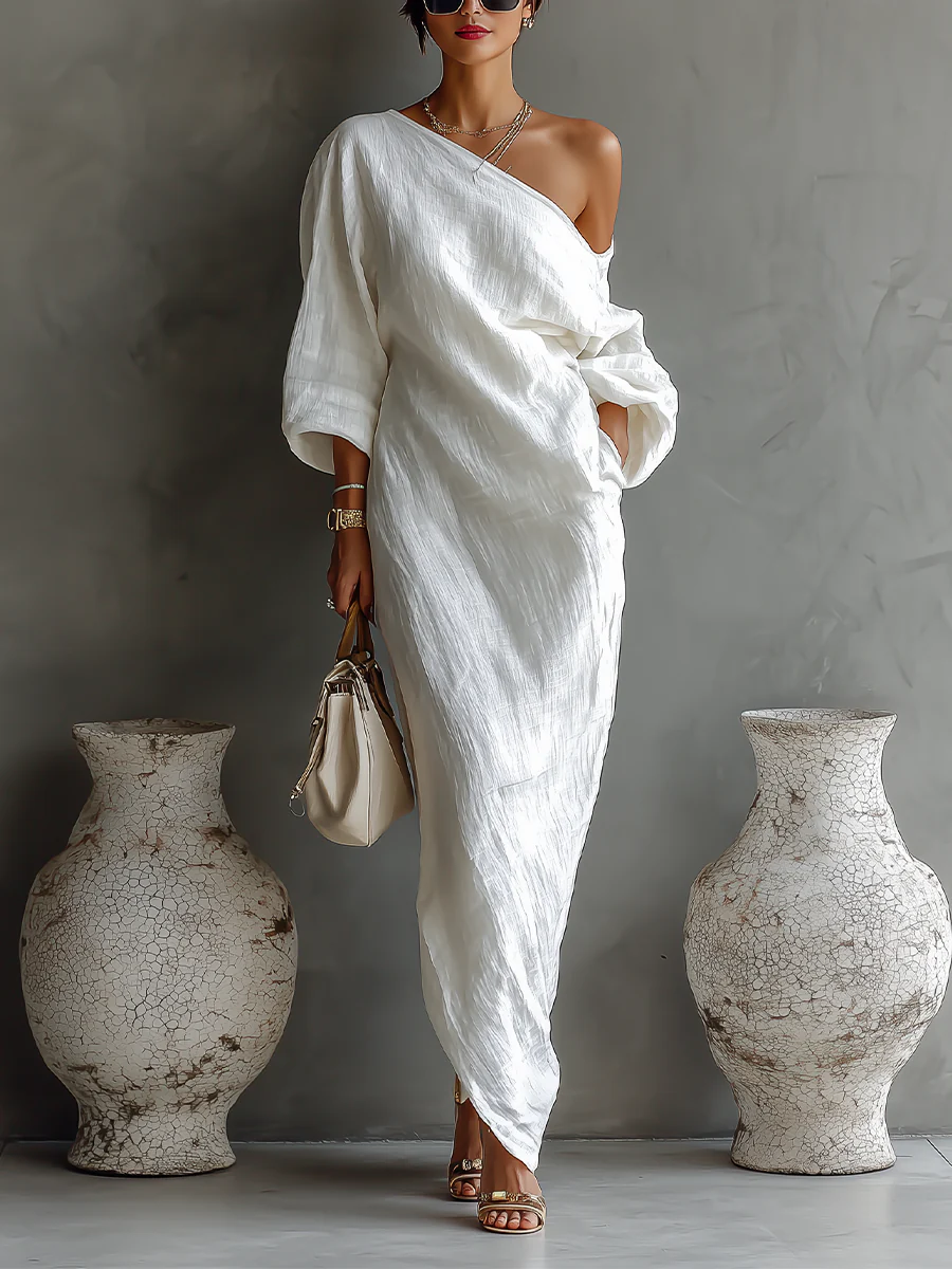 Loredana | Elegant and flowy one-shoulder maxi dress