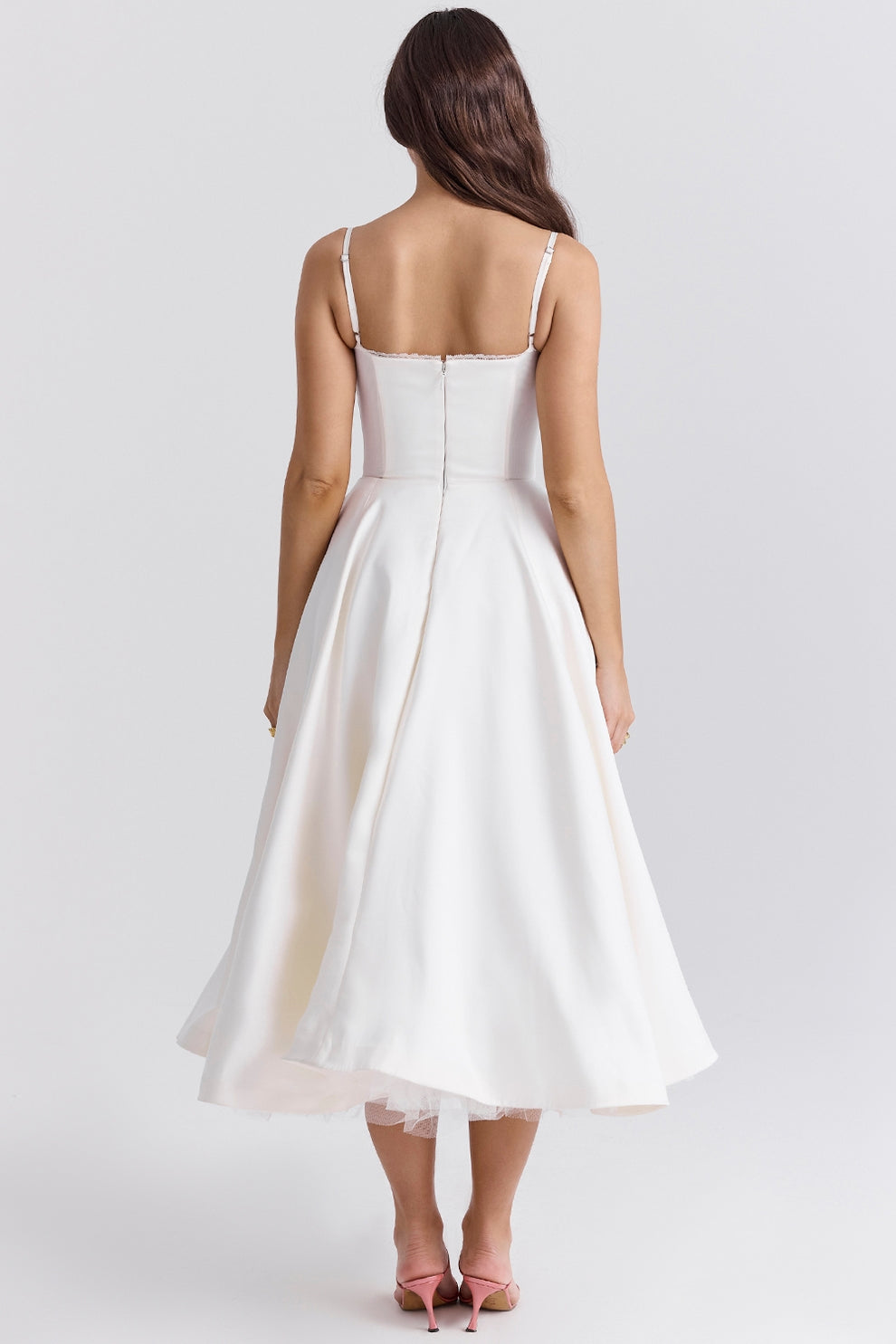 Arestina - Rochie din tul la modă
