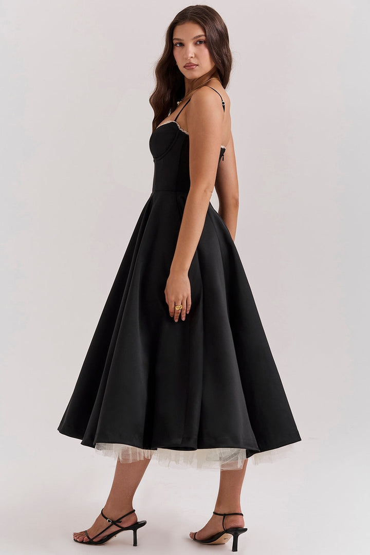 Arestina - Rochie din tul la modă